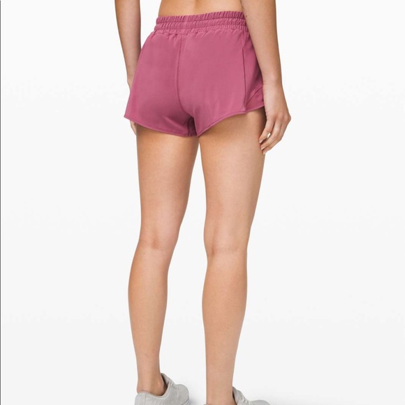 Lululemon Hotty Hot Short II *2.5" - Plumful - Picture 4 of 8